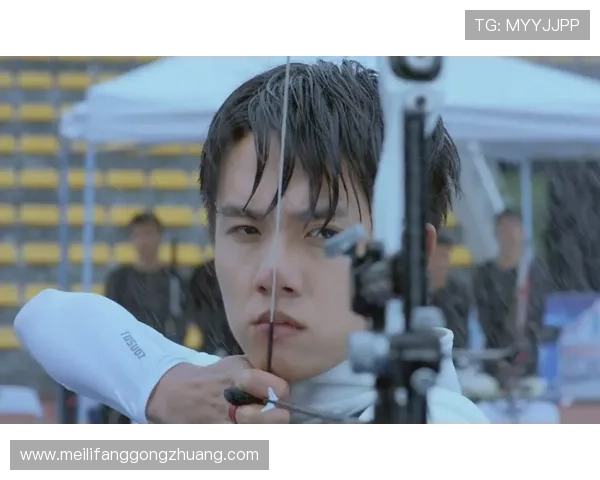 射箭的足球明星是谁他在赛场外的另一项才艺揭秘